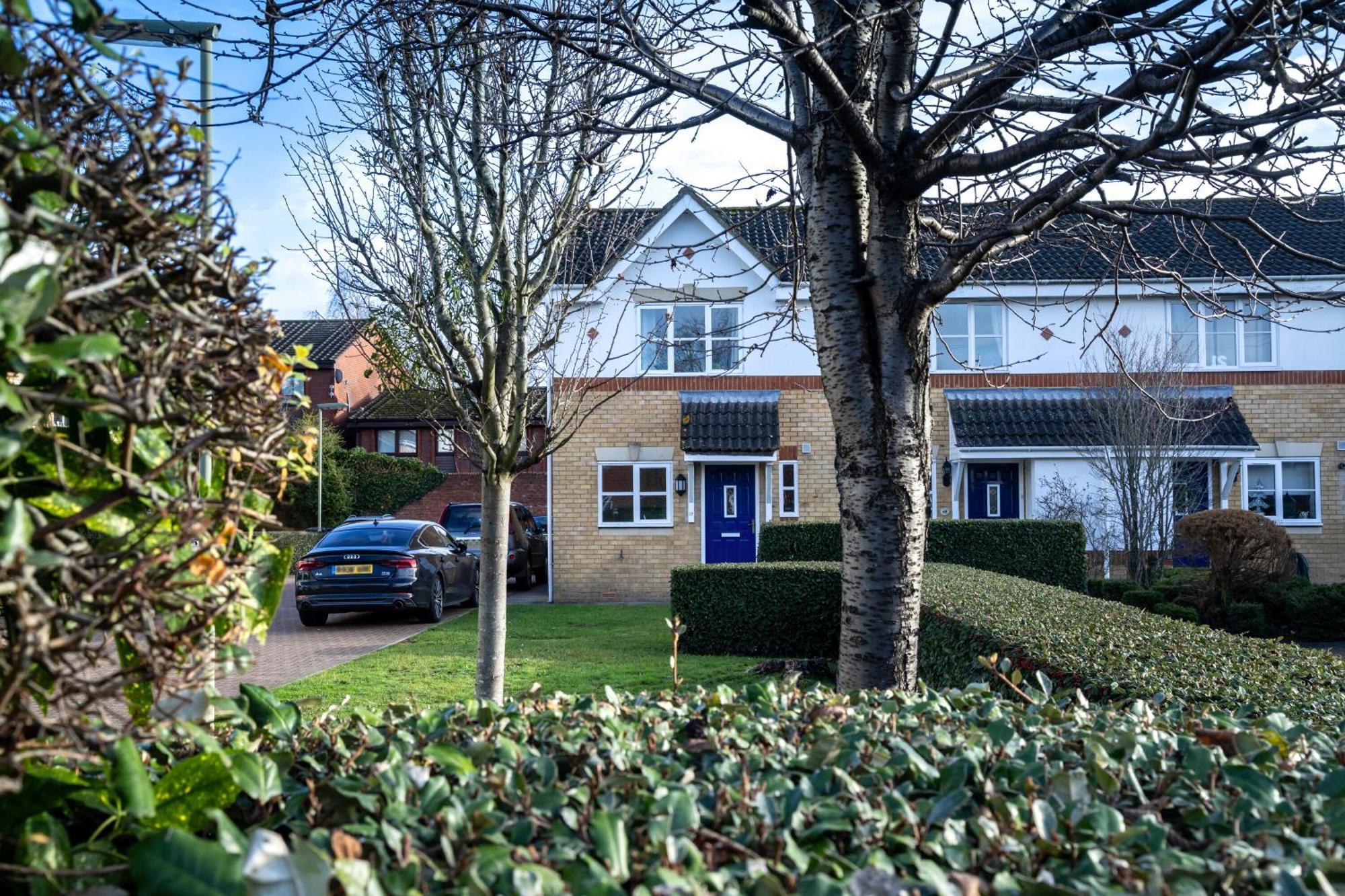 Villa Guildford Townhouse With Parking Exterior foto